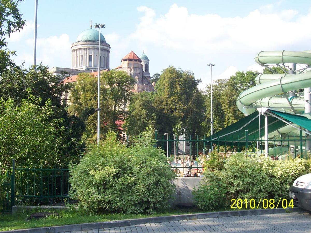 Ubytovanie Danube Štúrovo Exterior foto